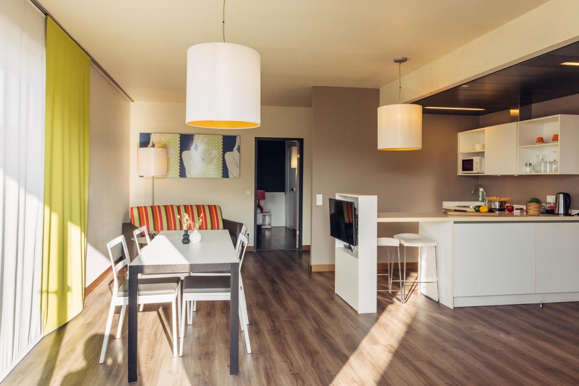 Harry'S Home Hart Bei Graz Hotel & Apartments Экстерьер фото